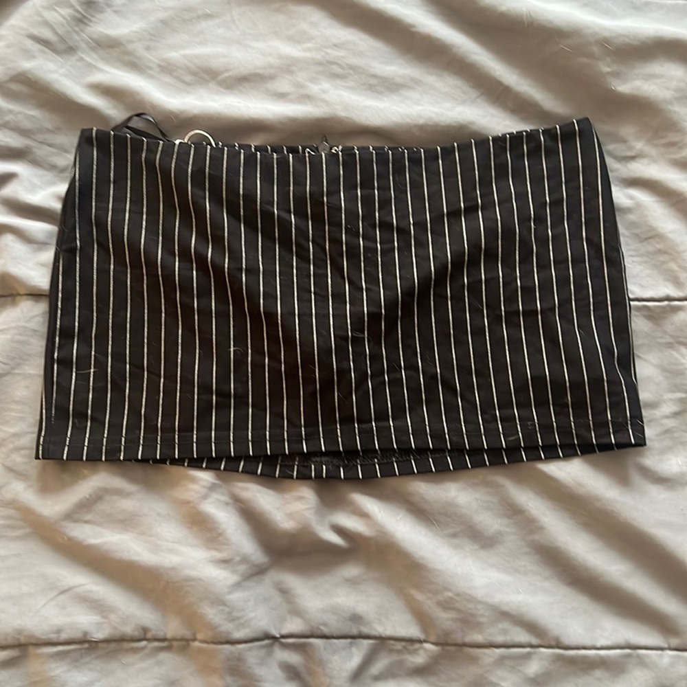 Cute black & white Mini skirt